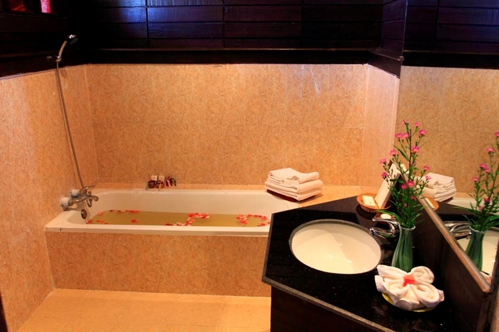 Sky Lake Inle Resort Inle Lake Esterno foto